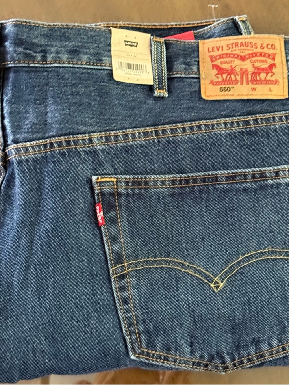 Levi's Men's Dark Blue 550 Relaxed Fit Jeans